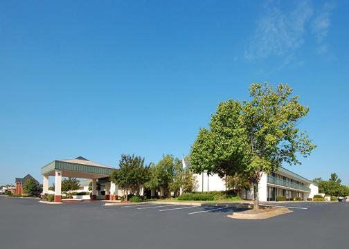 Camden West Inn Exterior photo